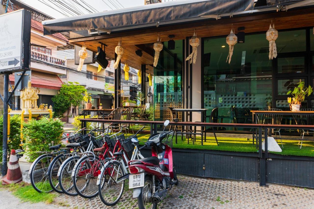 Wealth Boutique Hotel Chiang Mai Exteriör bild